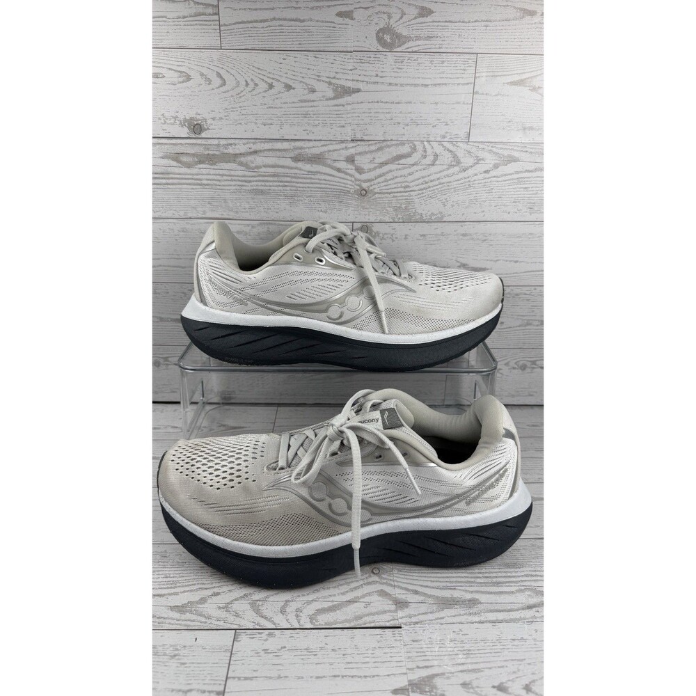 Saucony Ride 18 Shoes Mens Size 8.5 Gray White Running Sneakers READ! #447